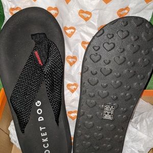 Rocket Dog flip flops.  NWT